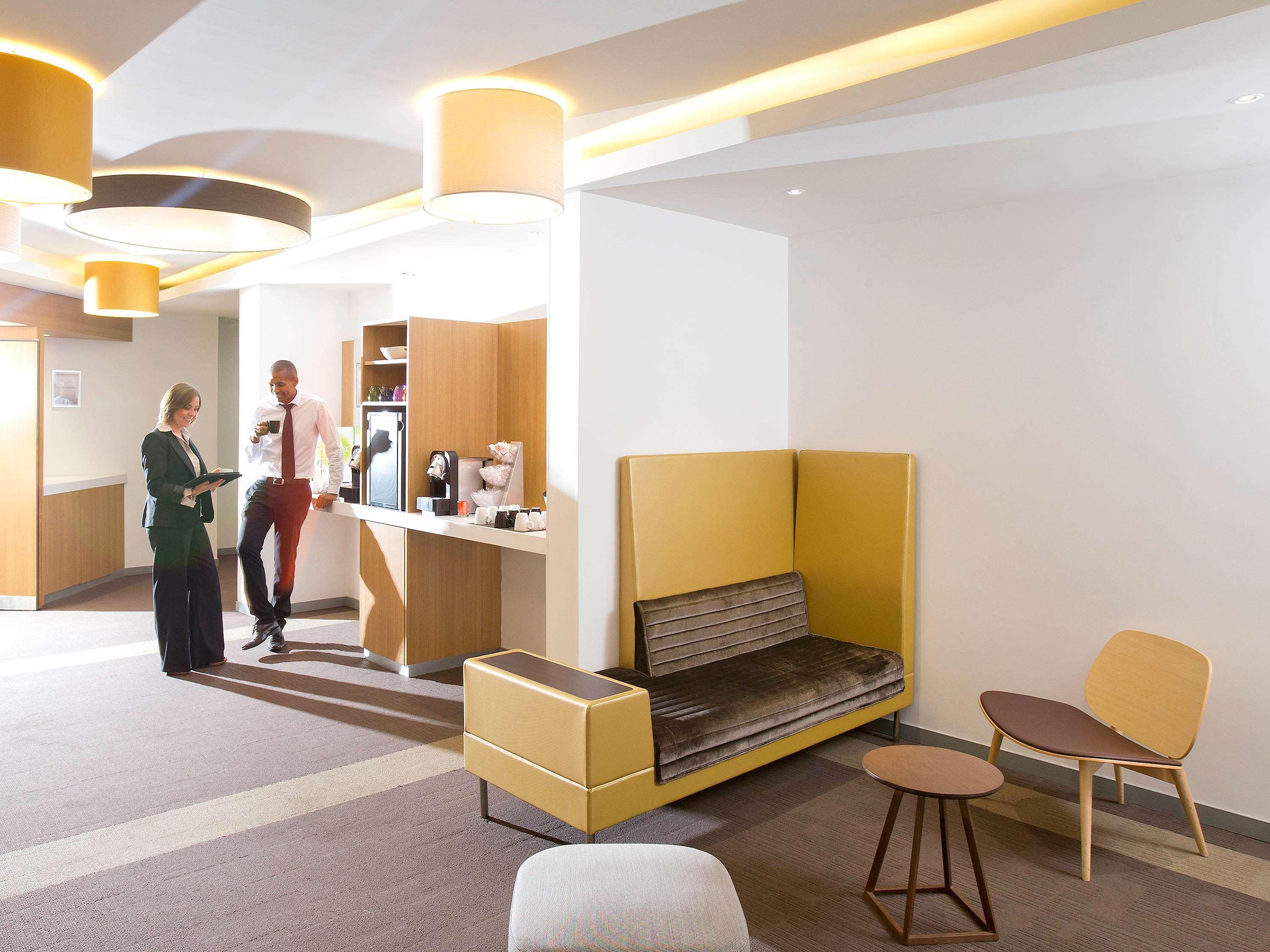 โนโวเทล ปารีส ออร์ลี เริงกีส Hotel เรอจิส ภายนอก รูปภาพ