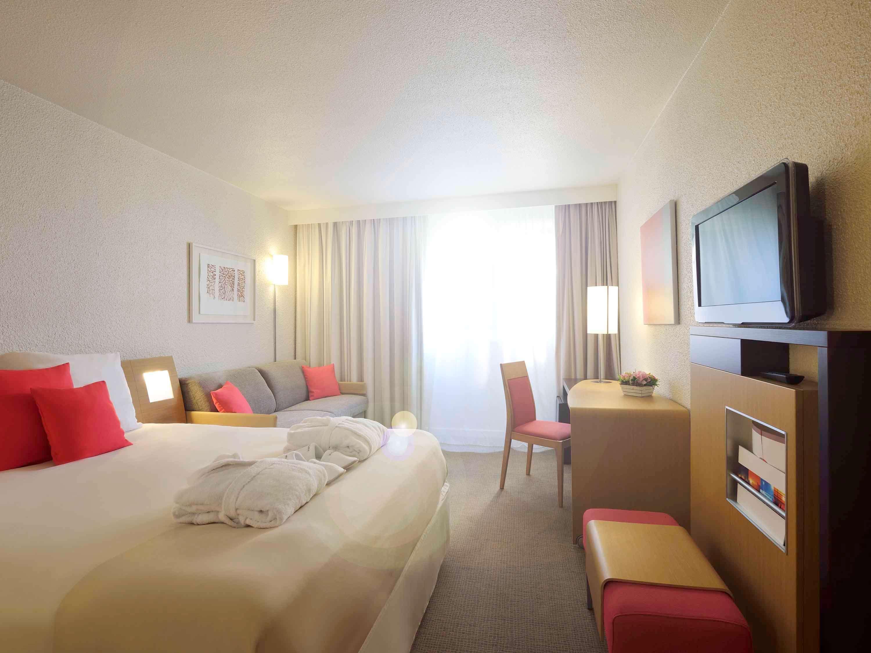โนโวเทล ปารีส ออร์ลี เริงกีส Hotel เรอจิส ภายนอก รูปภาพ